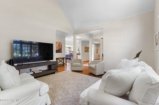 1633 Pembroke Jones Drive, Wilmington, NC 28405