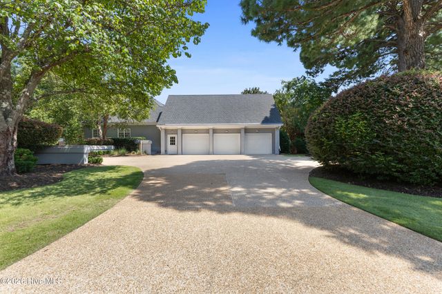 1633 Pembroke Jones Drive, Wilmington, NC 28405