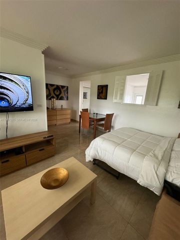 650 Pennsylvania Ave 2, Miami Beach, FL 33139