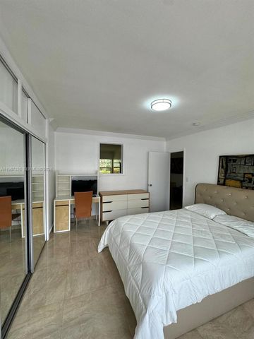 650 Pennsylvania Ave 2, Miami Beach, FL 33139