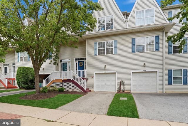 252 ROOSEVELT AVE, Downingtown, PA 19335
