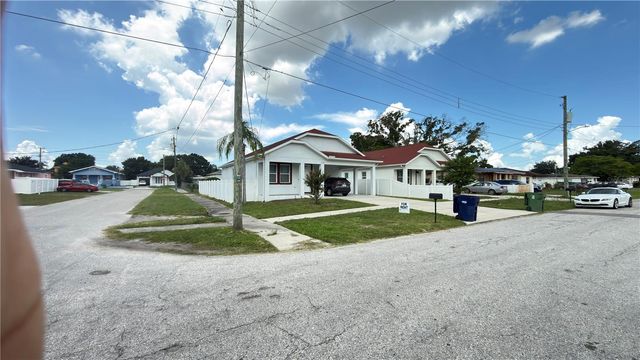2702 W SAINT CONRAD STREET, Tampa, FL 33607