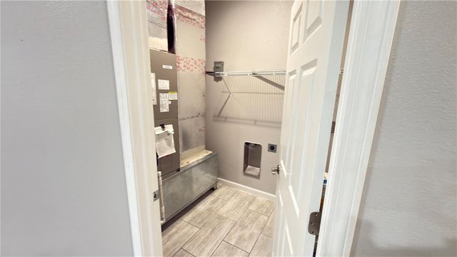 2702 W SAINT CONRAD STREET, Tampa, FL 33607