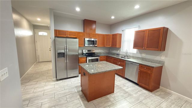 2702 W SAINT CONRAD STREET, Tampa, FL 33607