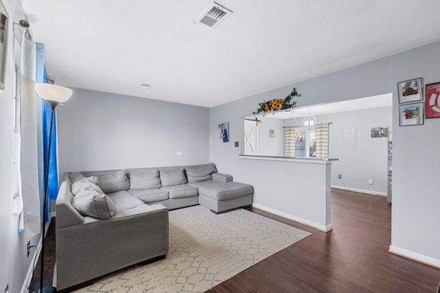 108 Charro Court, Frankfort, KY 40601