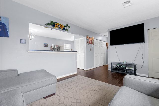 108 Charro Court, Frankfort, KY 40601