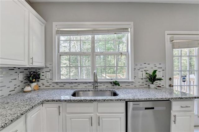 623 Friars Head Court, Suwanee, GA 30024