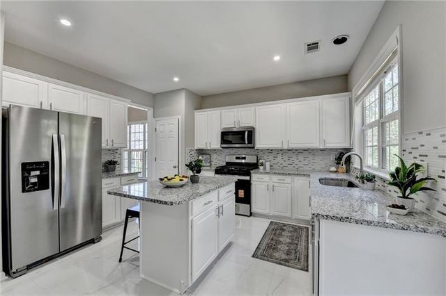 623 Friars Head Court, Suwanee, GA 30024