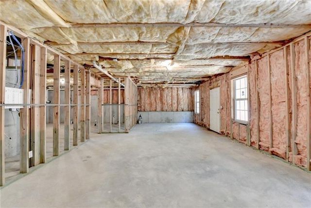 623 Friars Head Court, Suwanee, GA 30024