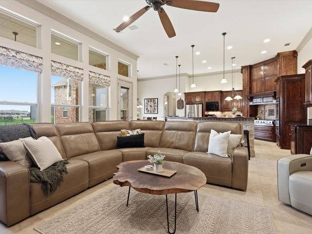 12833 Whisper Willows Drive, Fort Worth, TX 76052