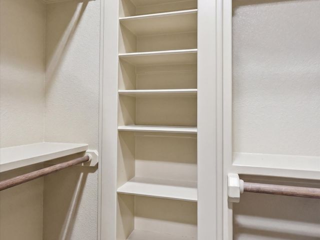 12833 Whisper Willows Drive, Fort Worth, TX 76052