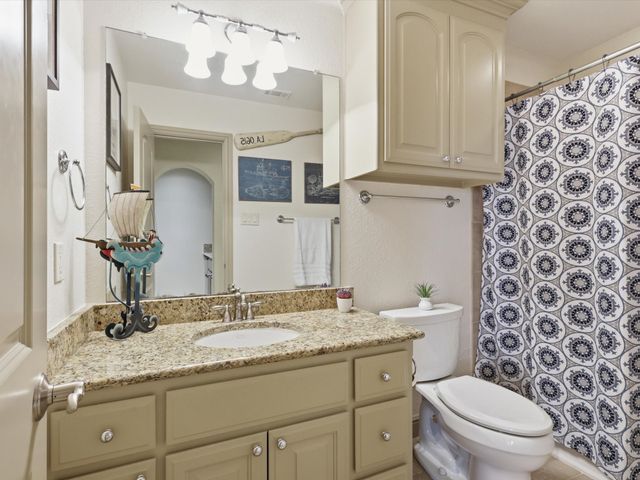 12833 Whisper Willows Drive, Fort Worth, TX 76052