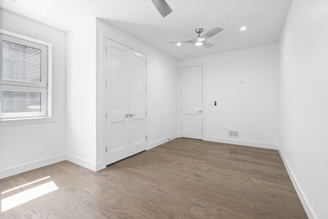 3008 W Belmont Avenue 3, Chicago, IL 60618