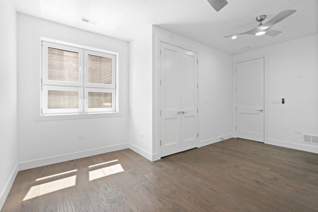 3008 W Belmont Avenue 3, Chicago, IL 60618