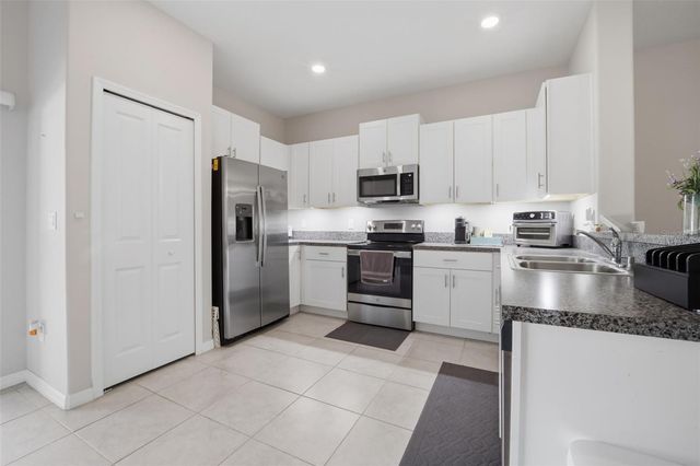 4459 GLOBE THISTLE DRIVE, Tampa, FL 33619