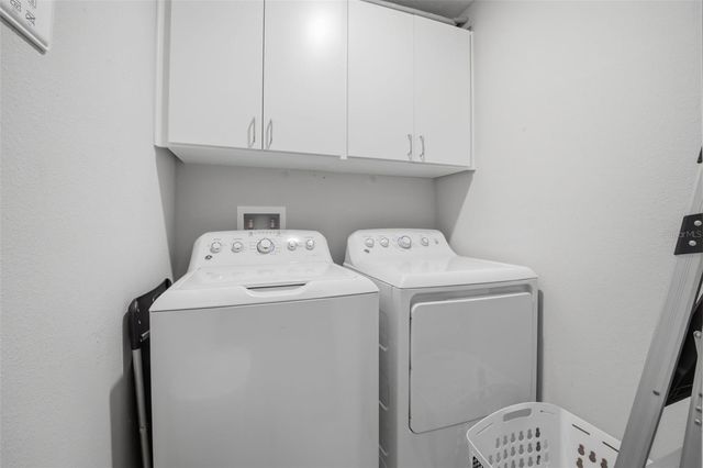 4459 GLOBE THISTLE DRIVE, Tampa, FL 33619