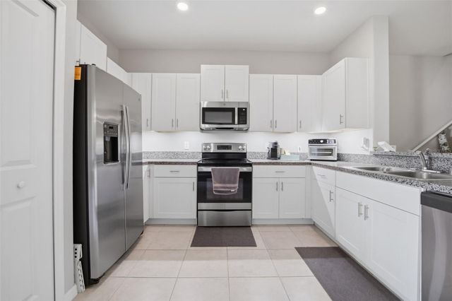 4459 GLOBE THISTLE DRIVE, Tampa, FL 33619