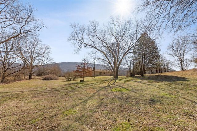557 Alvin York Highway, Whitwell, TN 37397