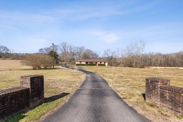 557 Alvin York Highway, Whitwell, TN 37397