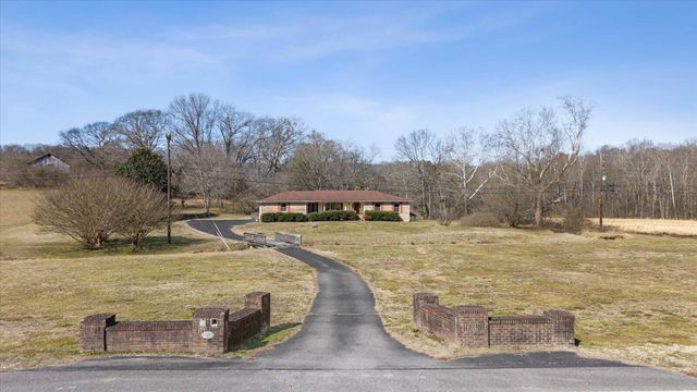 557 Alvin York Highway, Whitwell, TN 37397
