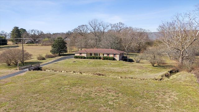557 Alvin York Highway, Whitwell, TN 37397