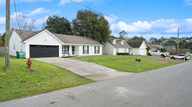 4815 Summer Creek Cove, Crestview, FL 32539