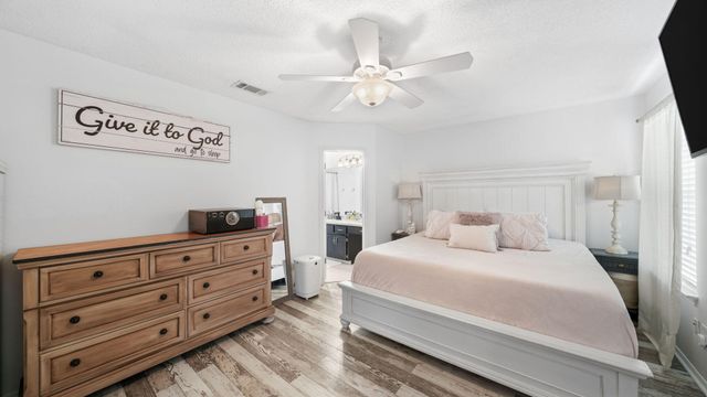 4815 Summer Creek Cove, Crestview, FL 32539