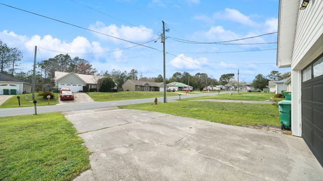 4815 Summer Creek Cove, Crestview, FL 32539
