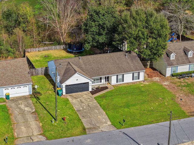 4815 Summer Creek Cove, Crestview, FL 32539