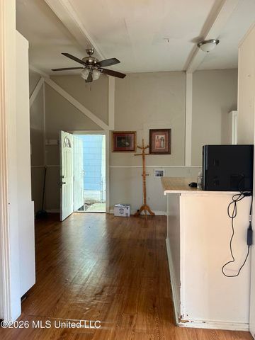 1750 Camellia Lane, Jackson, MS 39204