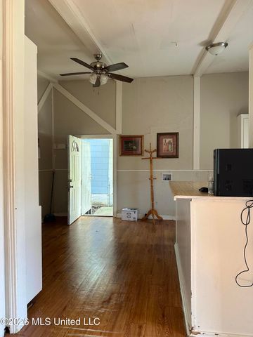 1750 Camellia Lane, Jackson, MS 39204