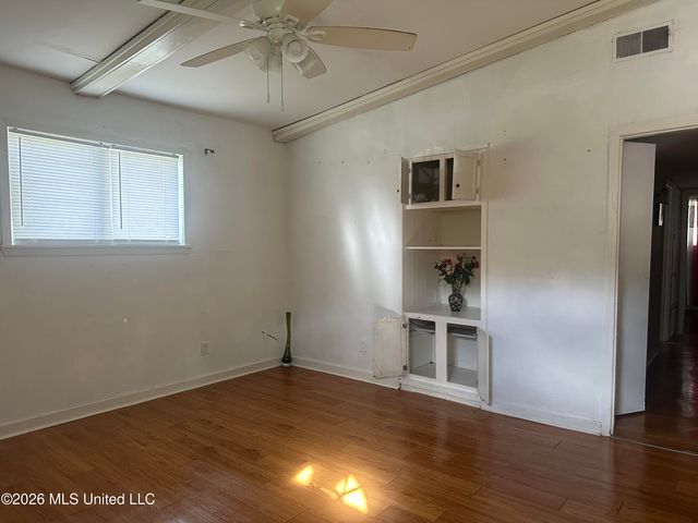 1750 Camellia Lane, Jackson, MS 39204