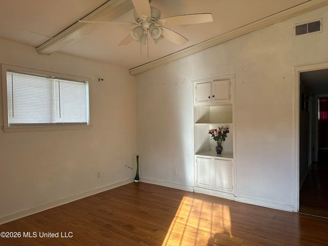 1750 Camellia Lane, Jackson, MS 39204