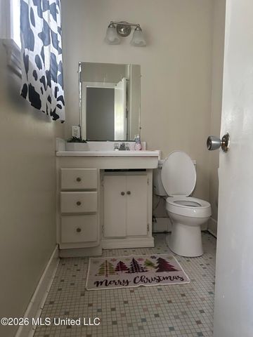 1750 Camellia Lane, Jackson, MS 39204