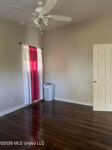 1750 Camellia Lane, Jackson, MS 39204