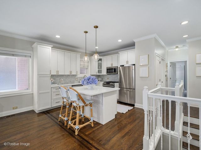 1862 N Halsted Street 1S, Chicago, IL 60614