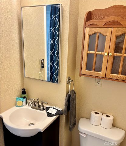 627 Chipmunk, Big Bear Lake, CA 92315