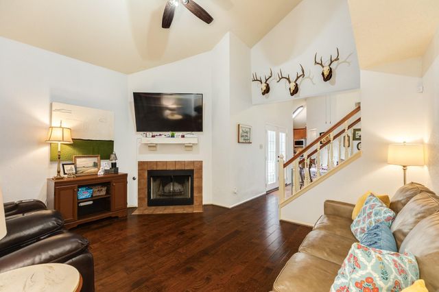 108 Coffee Lane, Lake Jackson, TX 77566