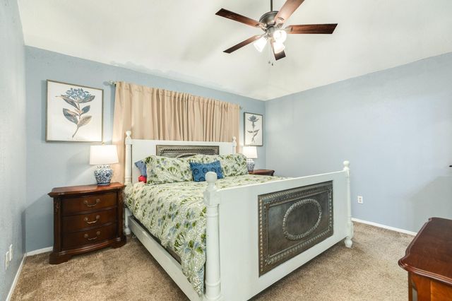 108 Coffee Lane, Lake Jackson, TX 77566