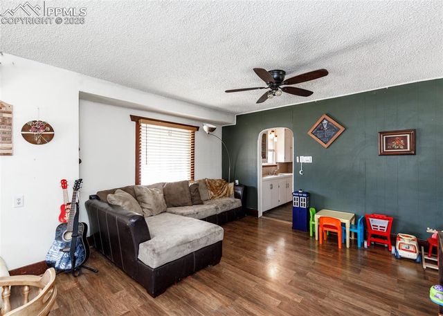 2035 Pine Street, Pueblo, CO 81004