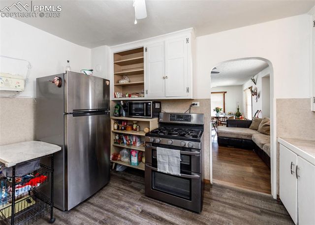 2035 Pine Street, Pueblo, CO 81004