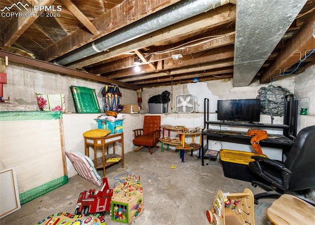 2035 Pine Street, Pueblo, CO 81004