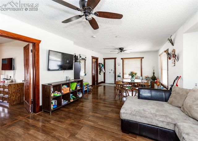 2035 Pine Street, Pueblo, CO 81004