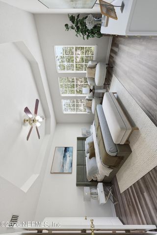 11064 CASTLEMAIN Circle E, Jacksonville, FL 32256