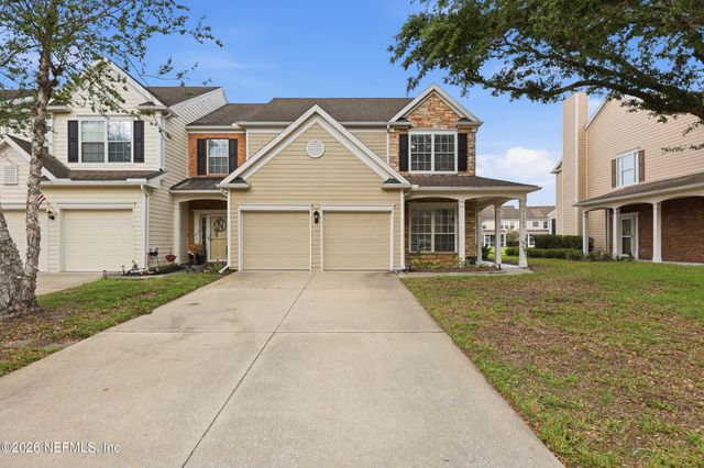 11064 CASTLEMAIN Circle E, Jacksonville, FL 32256