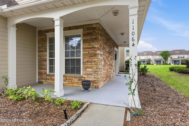 11064 CASTLEMAIN Circle E, Jacksonville, FL 32256