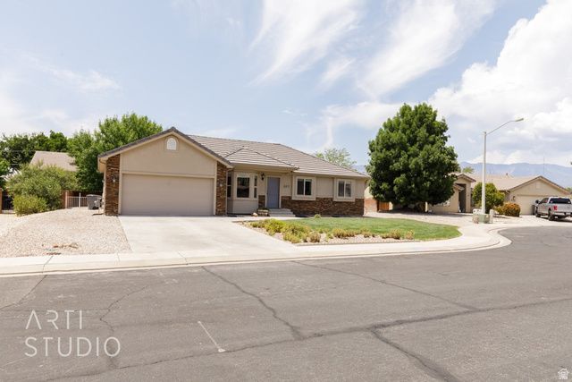 267 N 250 W, La Verkin, UT 84745