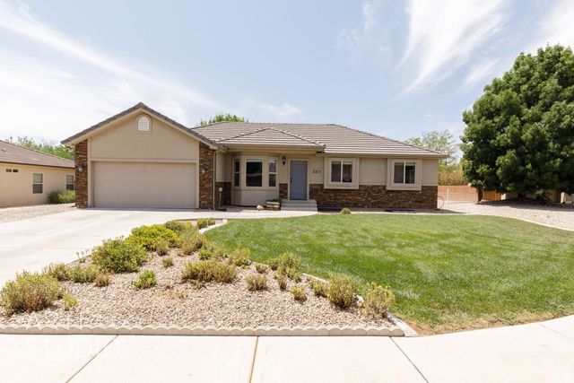 267 N 250 W, La Verkin, UT 84745
