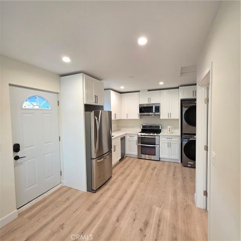 23509 Friar Street, Woodland Hills, CA 91367