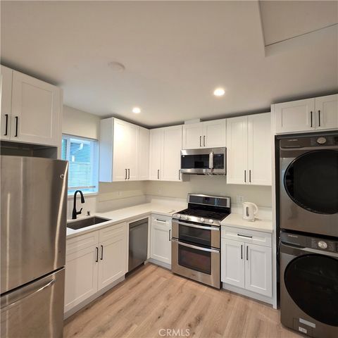 23509 Friar Street, Woodland Hills, CA 91367